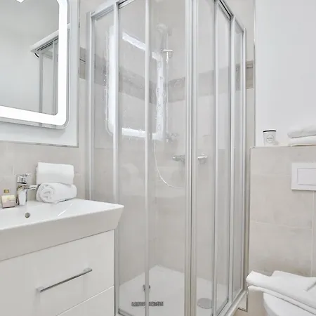 Apartment Dornkampstrasse 1 A Dornkampstrasse 1a 2 *